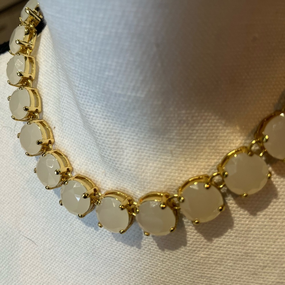 Statement Necklace - Picture 3 of 9